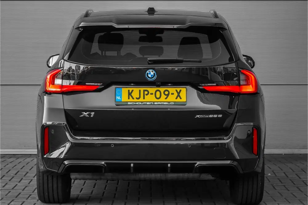 BMW X1 xDrive25e M-Sport Adaptief LED Keyless 99% uit 2023, foto 13