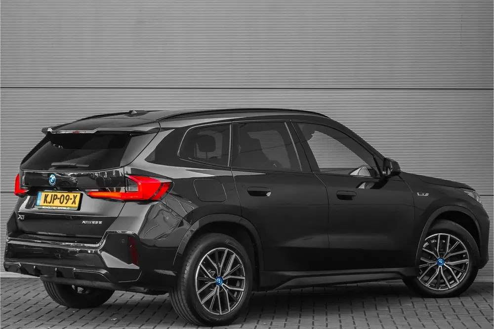 BMW X1 xDrive25e M-Sport Adaptief LED Keyless 99% uit 2023, foto 14
