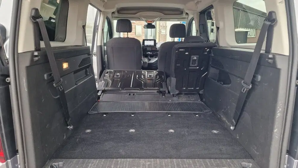 Toyota Proace City 1.2 Turbo Dynamic L2 Long uit 2022, foto 15