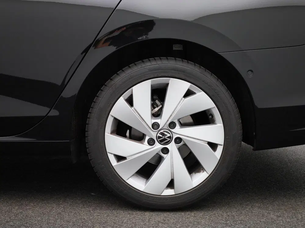 Volkswagen Golf 1.5 TSI Life Edition uit 2025, foto 12