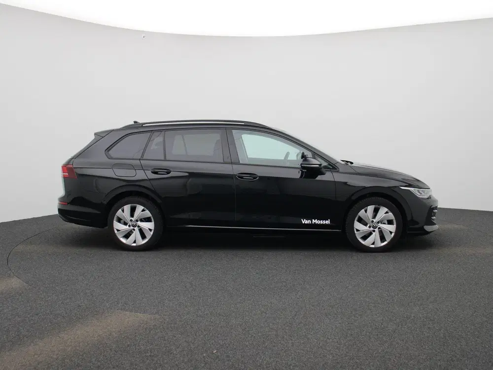 Volkswagen Golf 1.5 TSI Life Edition uit 2025, foto 6