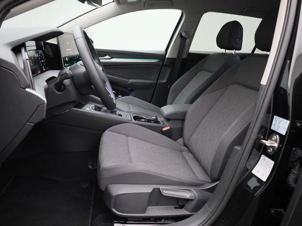 Volkswagen Golf 1.5 TSI Life Edition uit 2025, foto 11