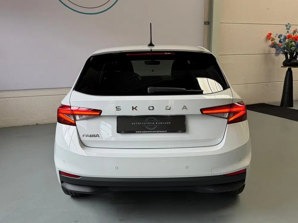 Skoda Fabia 1.0 TSI Business Edition Automaat uit 2025, foto 10