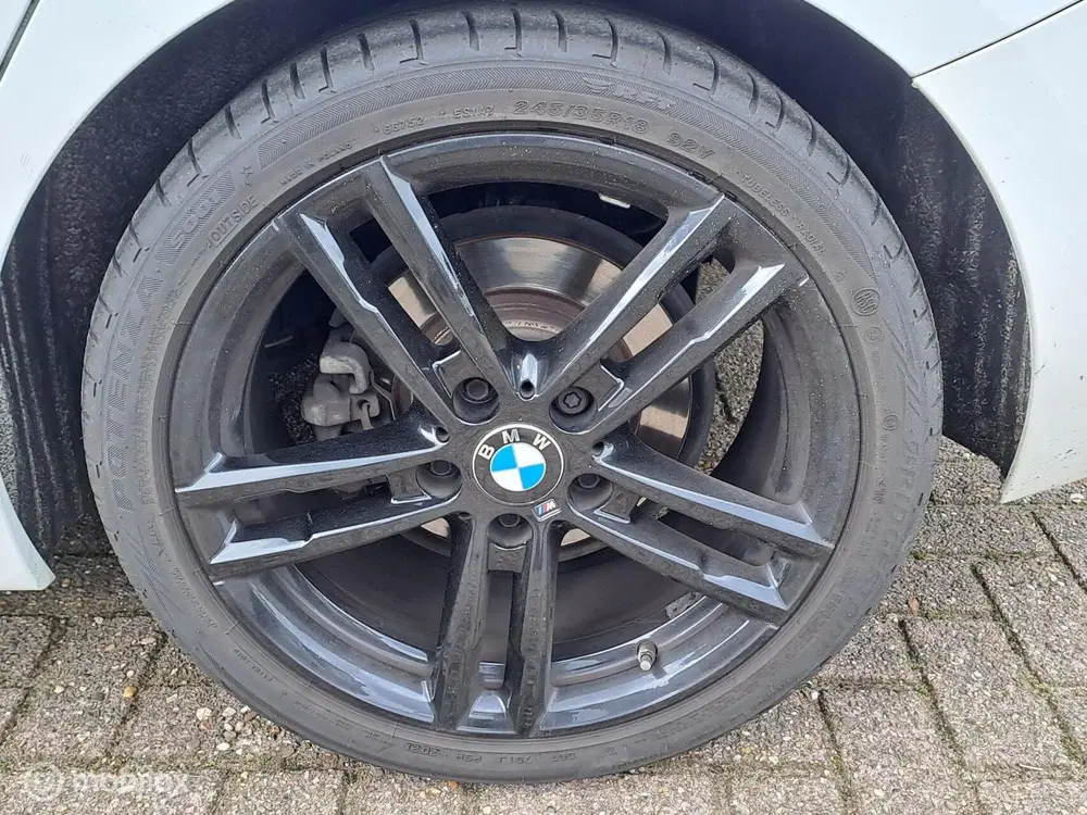 BMW 1-serie 118i M Sport Business uit 2019, foto 10