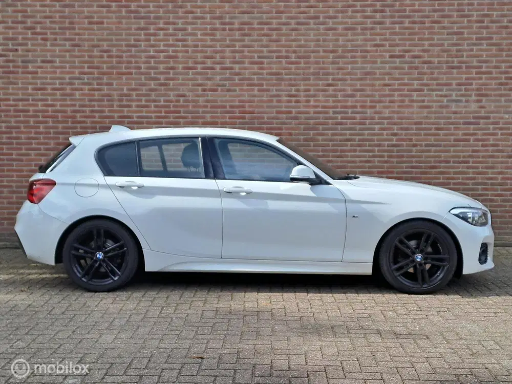 BMW 1-serie 118i M Sport Business uit 2019, foto 5