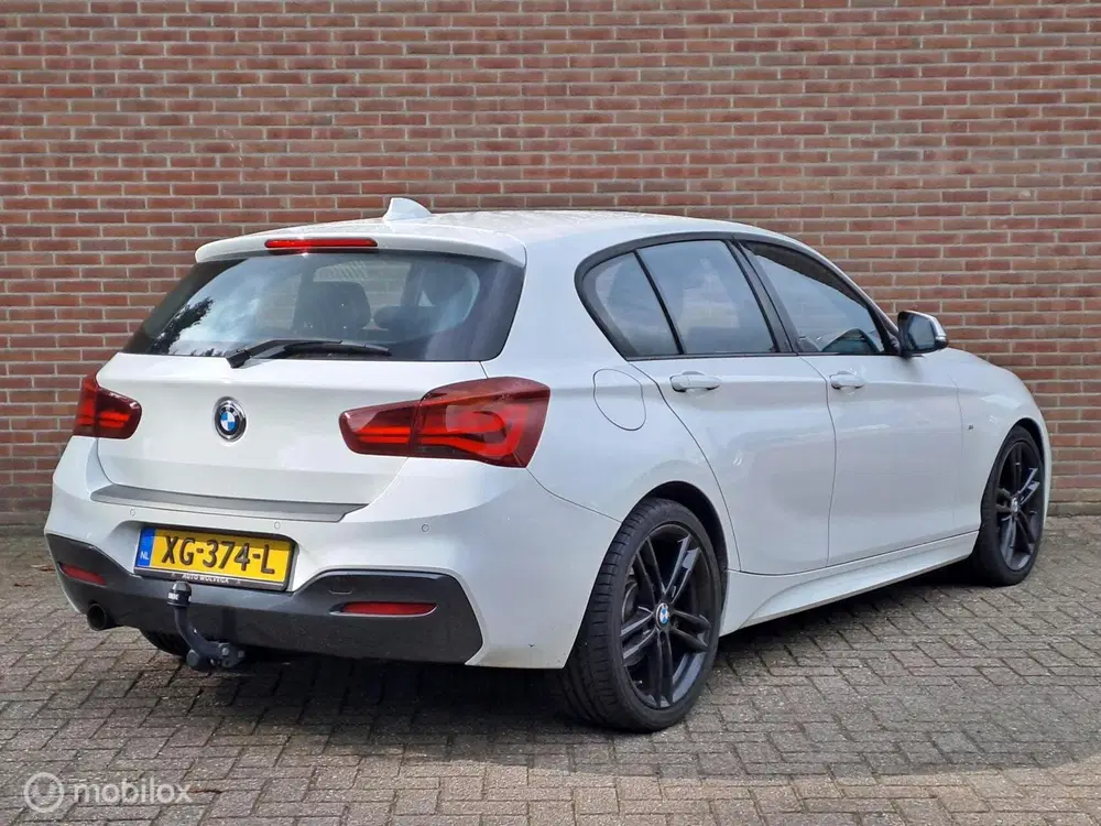 BMW 1-serie 118i M Sport Business uit 2019, foto 8