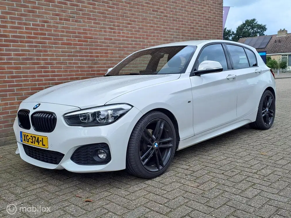 BMW 1-serie 118i M Sport Business uit 2019, foto 9
