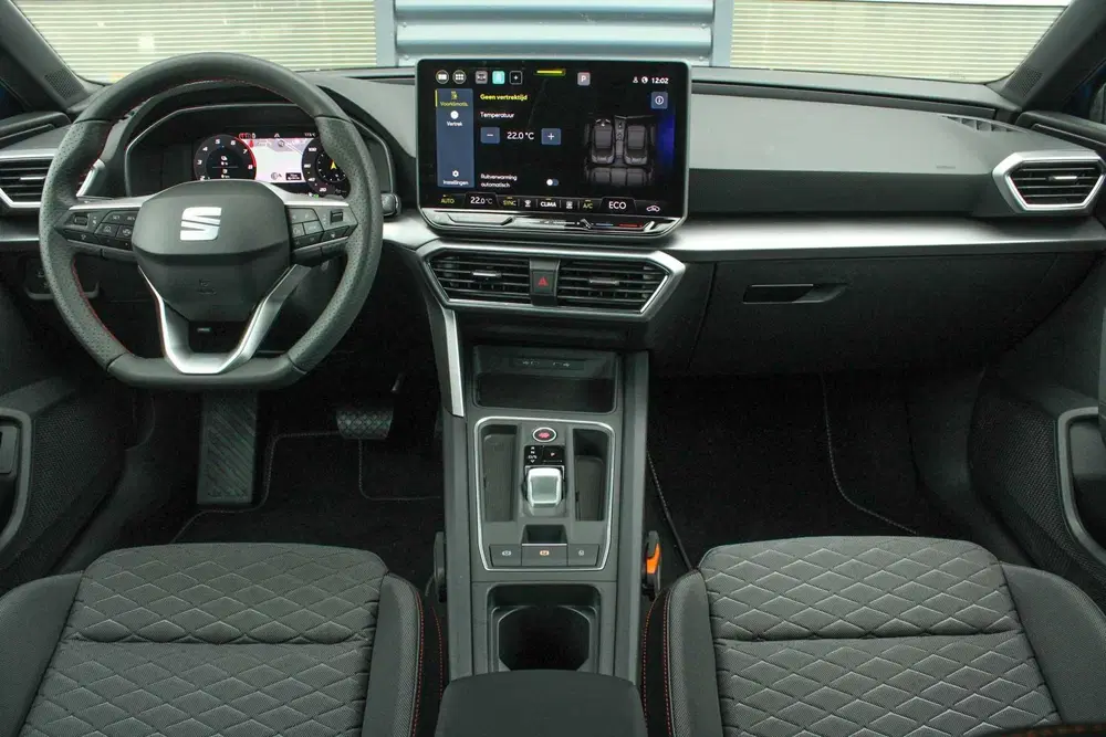 SEAT Leon 1.5 TSI e-Hybrid 204pk FR Business uit 2026, foto 5