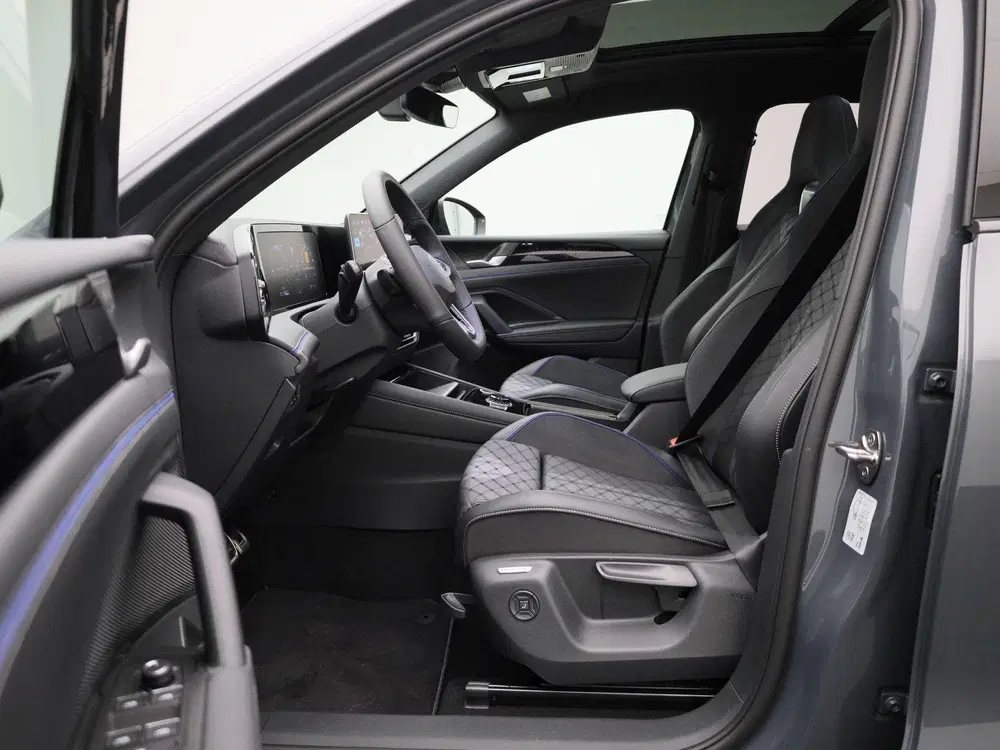 Volkswagen Tiguan 1.5 eHybrid R-Line Edition 204 PK uit 2025, foto 11