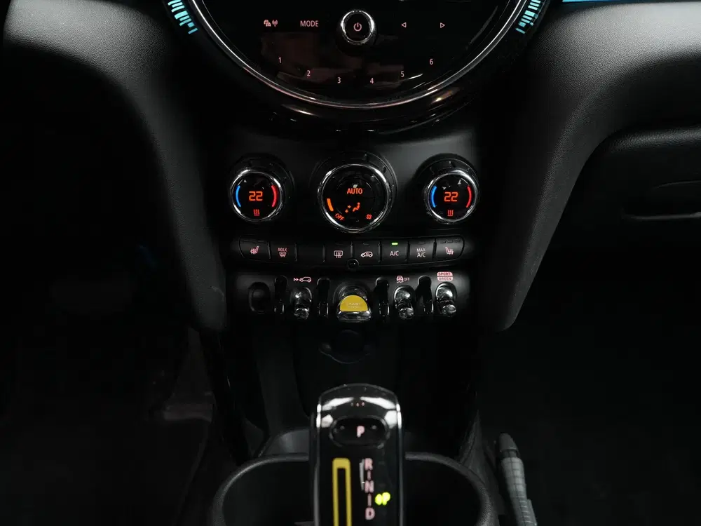 Mini Electric 3-deurs Camden Edition Accu conditie 96% uit 2022, foto 13
