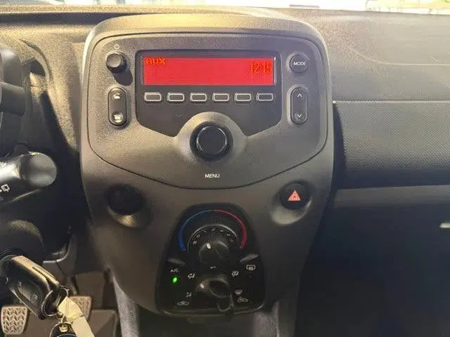 Toyota Aygo 1.0 VVT-i x-fun Airco uit 2019, foto 12