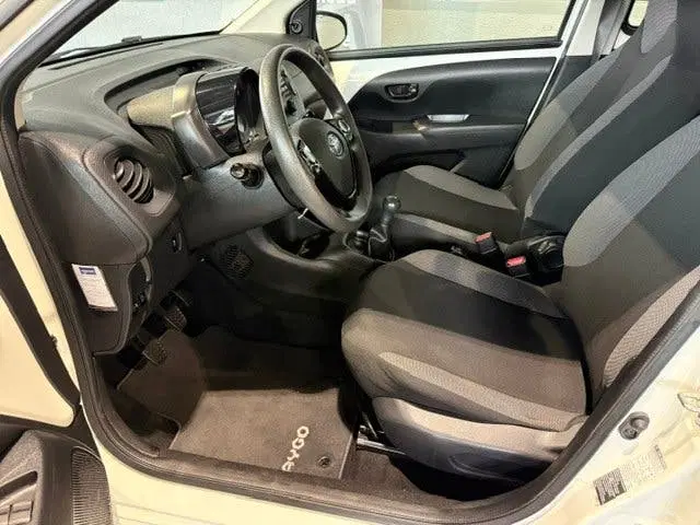 Toyota Aygo 1.0 VVT-i x-fun Airco uit 2019, foto 15