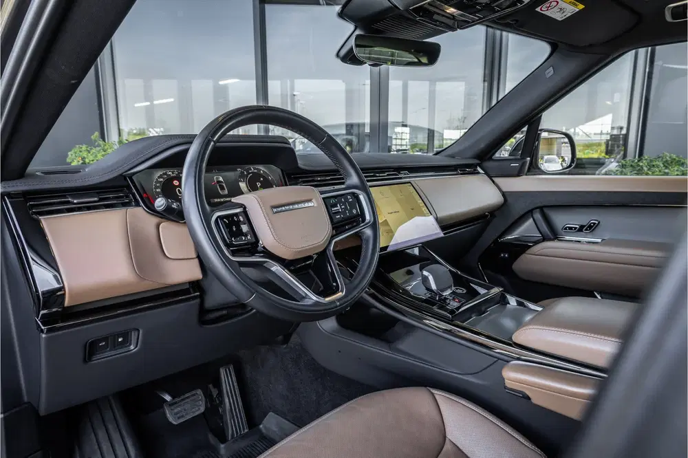 Land Rover Range Rover Sport 3.0 P460e Dynamic SE PHEV uit 2024, foto 8