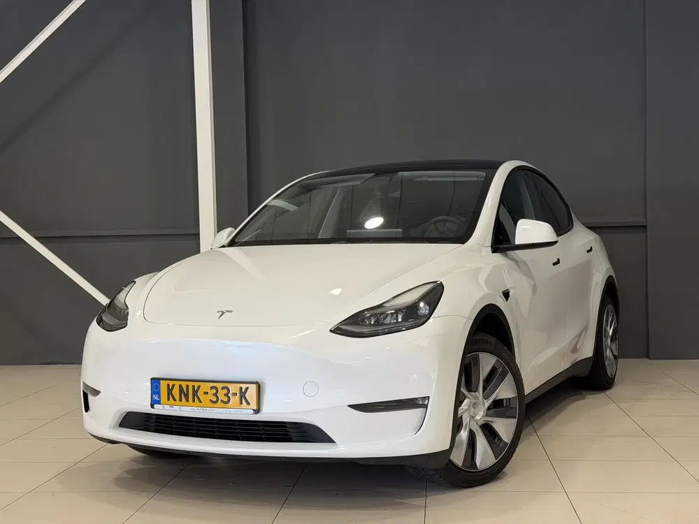 Tesla Model Y Long Range AWD 75 kWh uit 2023, foto 12