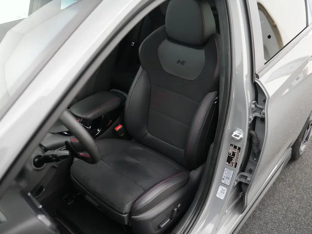 Hyundai i30 1.5 T-GDi MHEV N Line uit 2025, foto 8