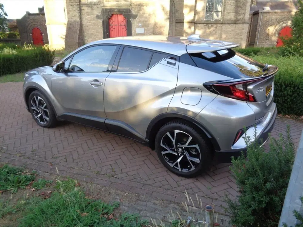 Toyota C-HR 2.0 Hybrid Style Team Edition uit 2021, foto 7