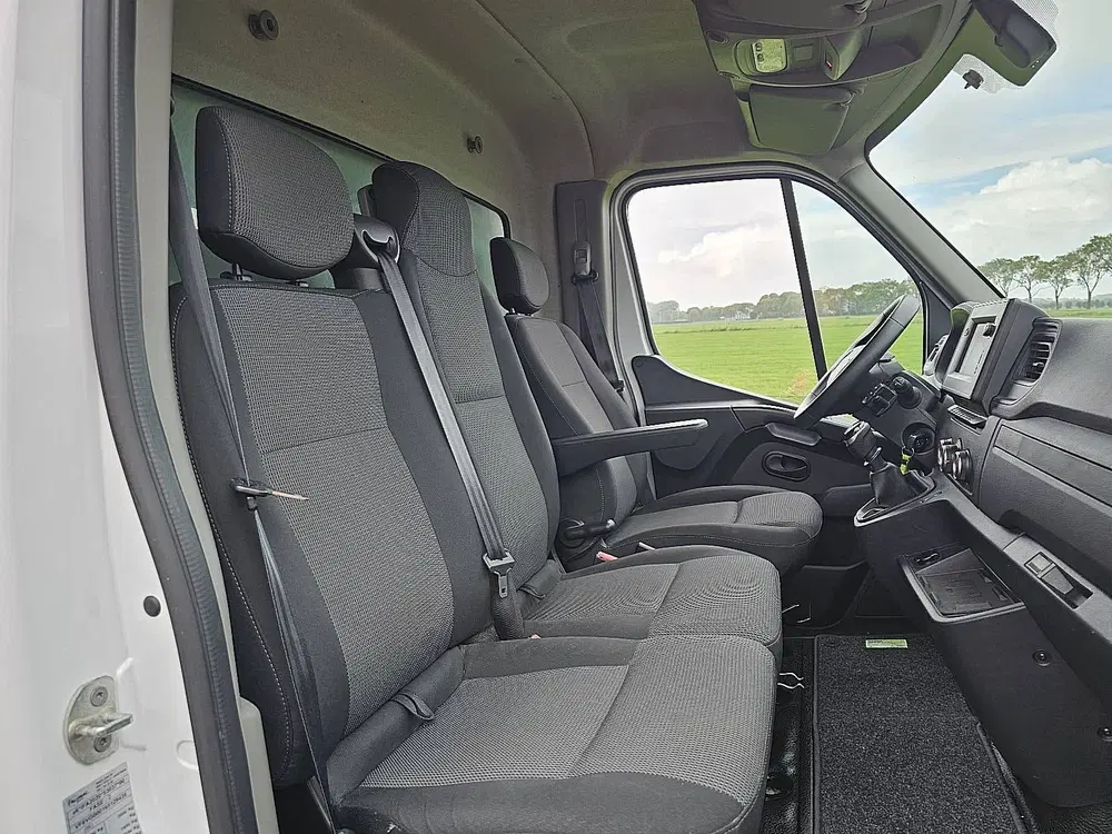 Renault Master T35 2.3 dCi 165 L4H2 EL Energy Comfort Cru uit 2020, foto 10