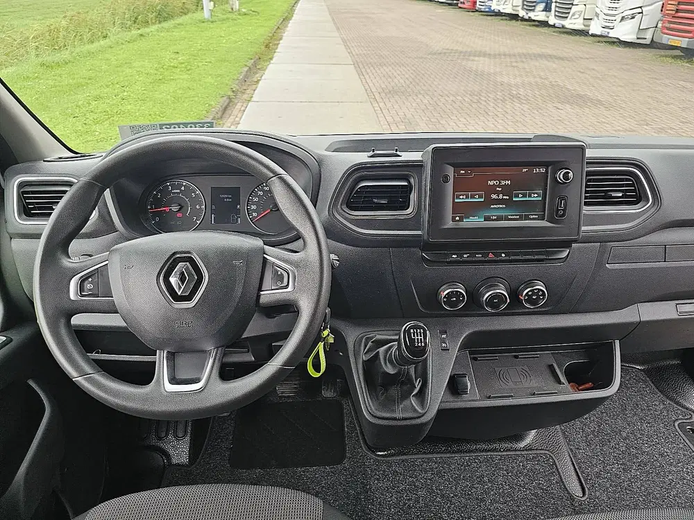Renault Master T35 2.3 dCi 165 L4H2 EL Energy Comfort Cru uit 2020, foto 9
