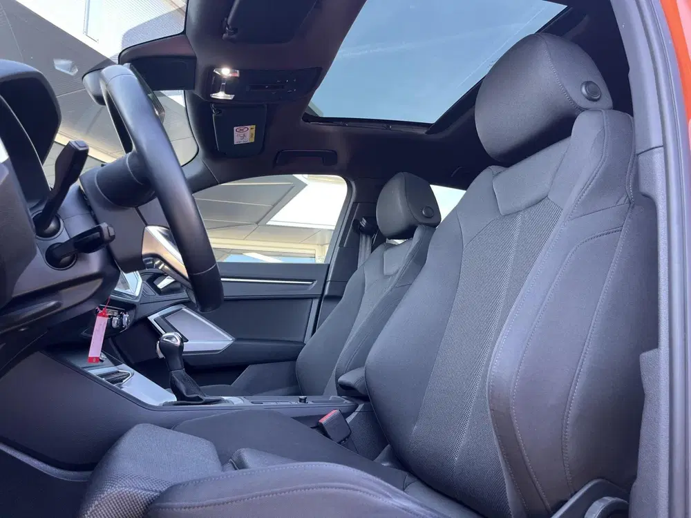Audi Q3 Q3 1.5 TFSI SPORTBACK PANO+CARPLAY+19INCH+ uit 2020, foto 7