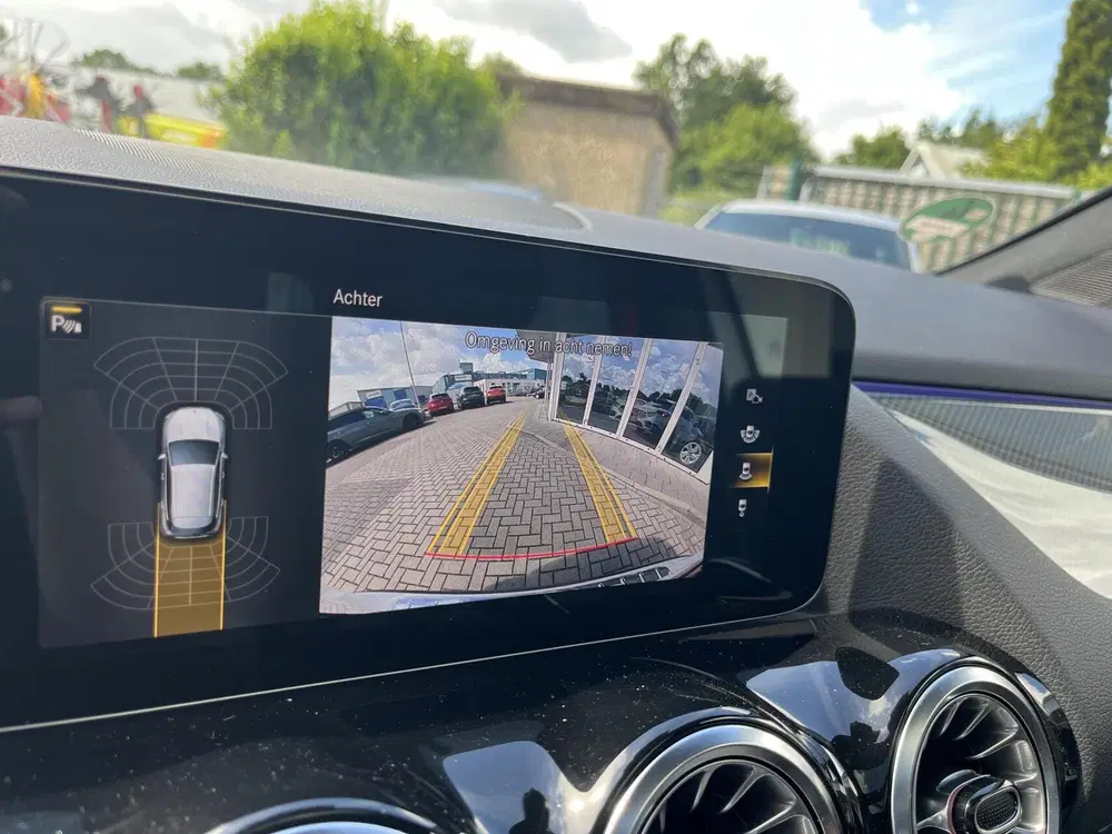 Mercedes-Benz GLA Mercedes GLA-klasse AMG 35 4MATIC 306PK PA uit 2021, foto 15