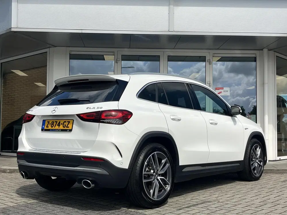 Mercedes-Benz GLA Mercedes GLA-klasse AMG 35 4MATIC 306PK PA uit 2021, foto 5