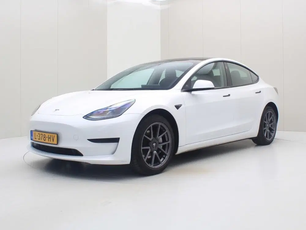 Tesla Model 3 Standard RWD Plus 90.2% SoH FACELIFT [ LFP uit 2021