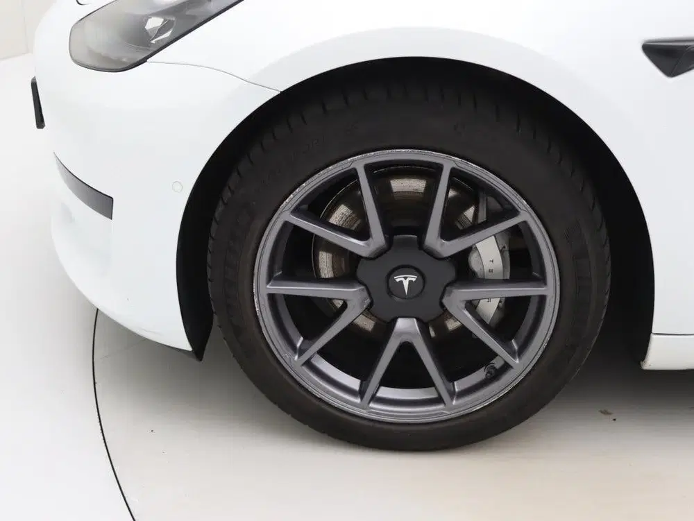 Tesla Model 3 Standard RWD Plus 90.2% SoH FACELIFT [ LFP uit 2021, foto 12