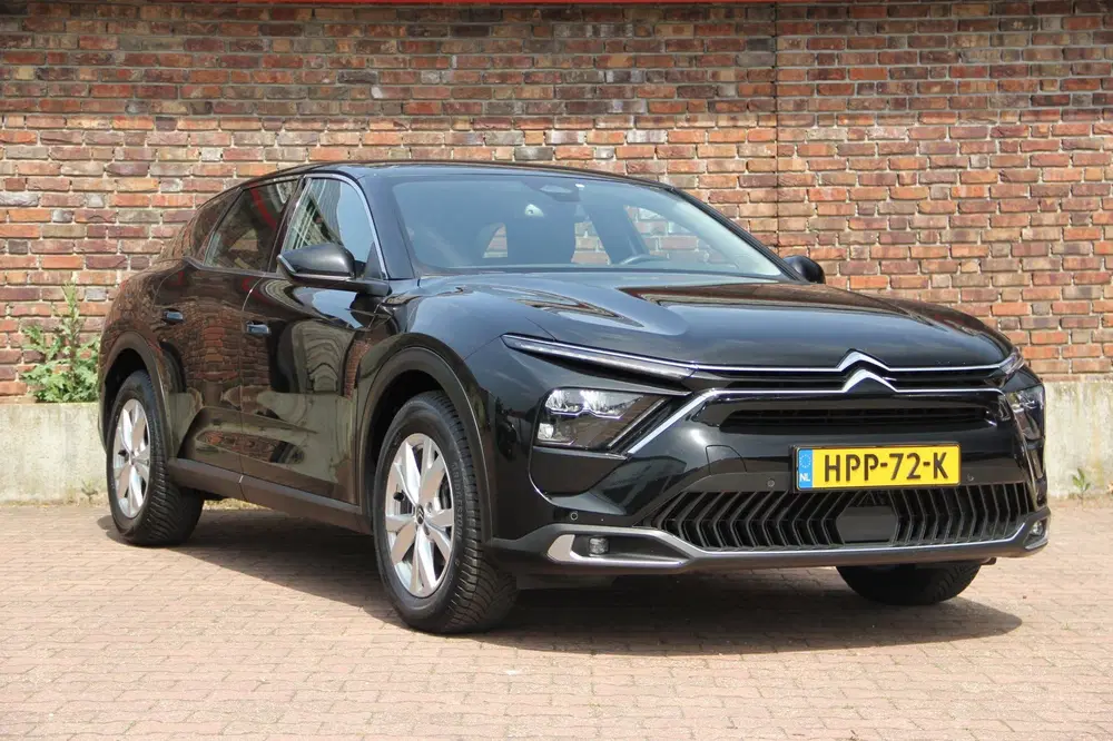 Citroën C5 X Citroen C5 X 1.2 PureTech Business uit 2023, foto 2