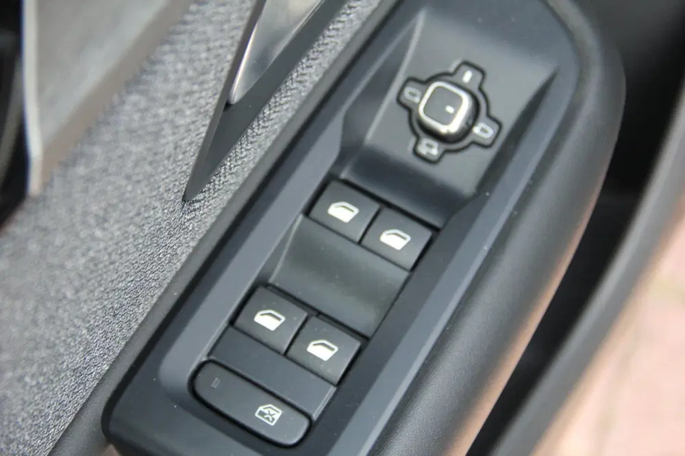 Citroën C5 X Citroen C5 X 1.2 PureTech Business uit 2023, foto 5
