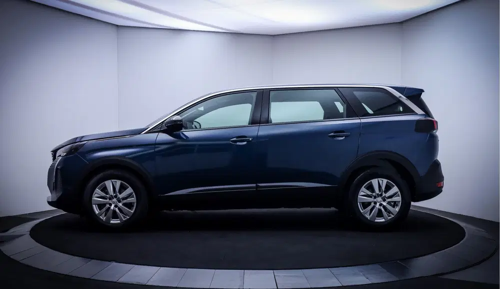 Peugeot 5008 1.2T Aut.7p PACK Active FULL LED uit 2023, foto 13