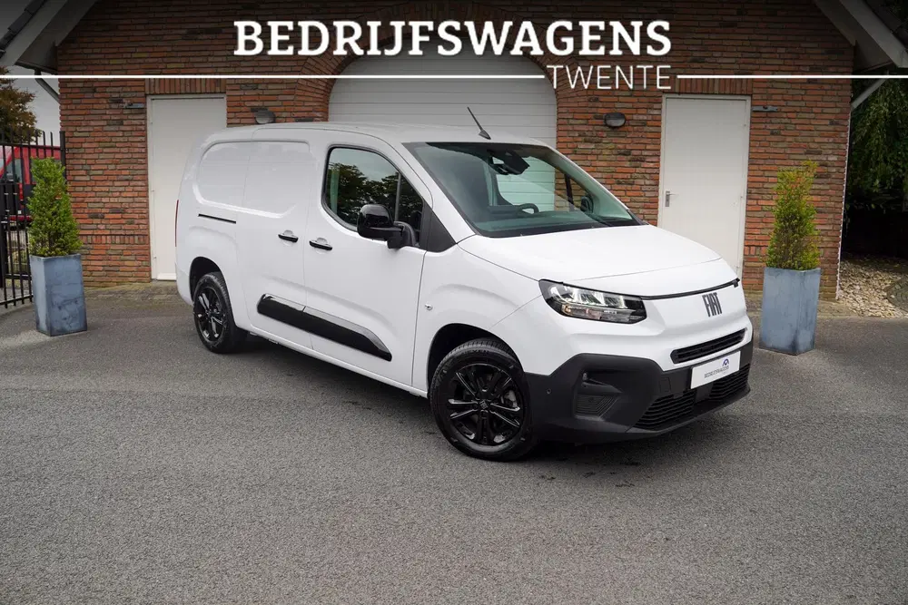 Fiat Doblo Doblò 1.5 BlueHDi 130pk S&S L2 AppleCarpla uit 2025