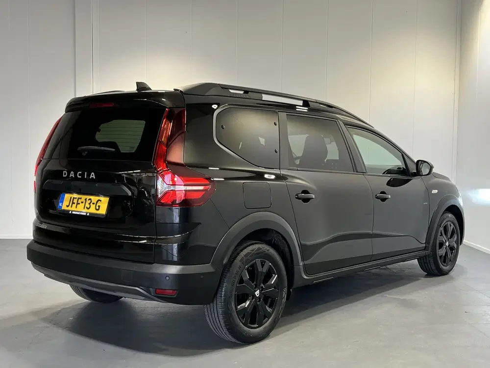 Dacia Jogger 1.0 TCe 110 Extreme 7p. uit 2022, foto 2