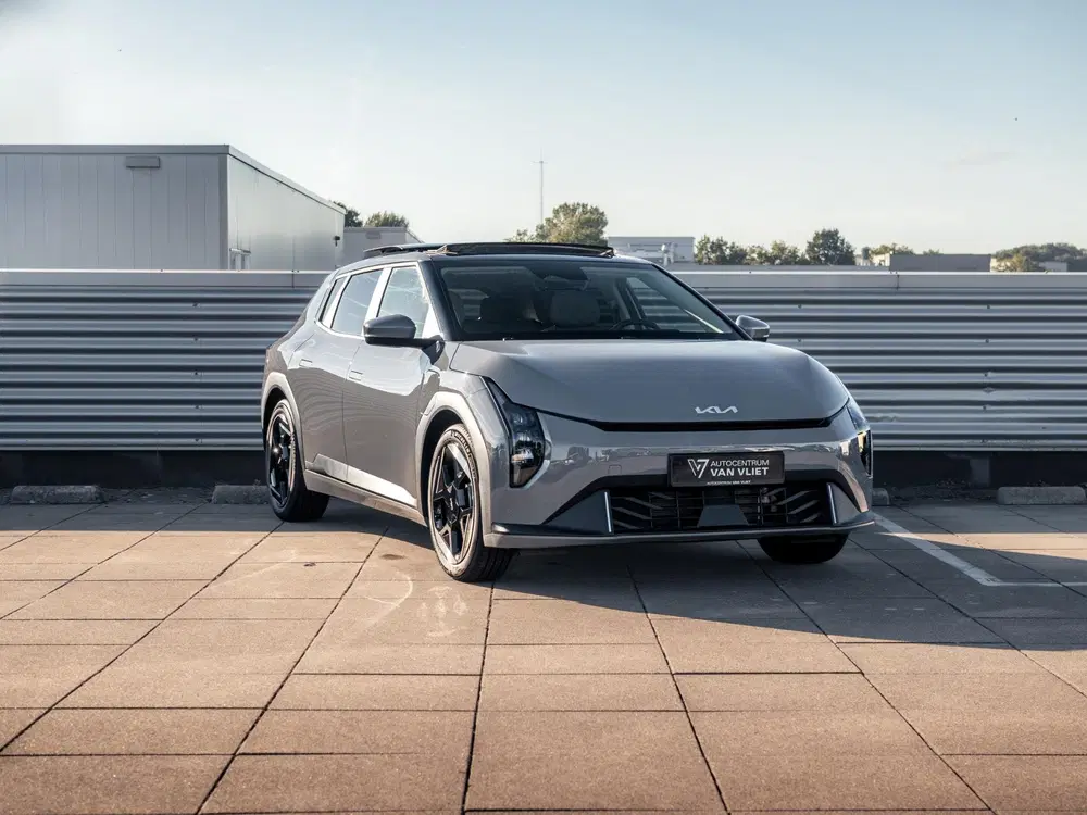 Kia EV4 Plus Advanced 81.4 kWh uit 2026, foto 3