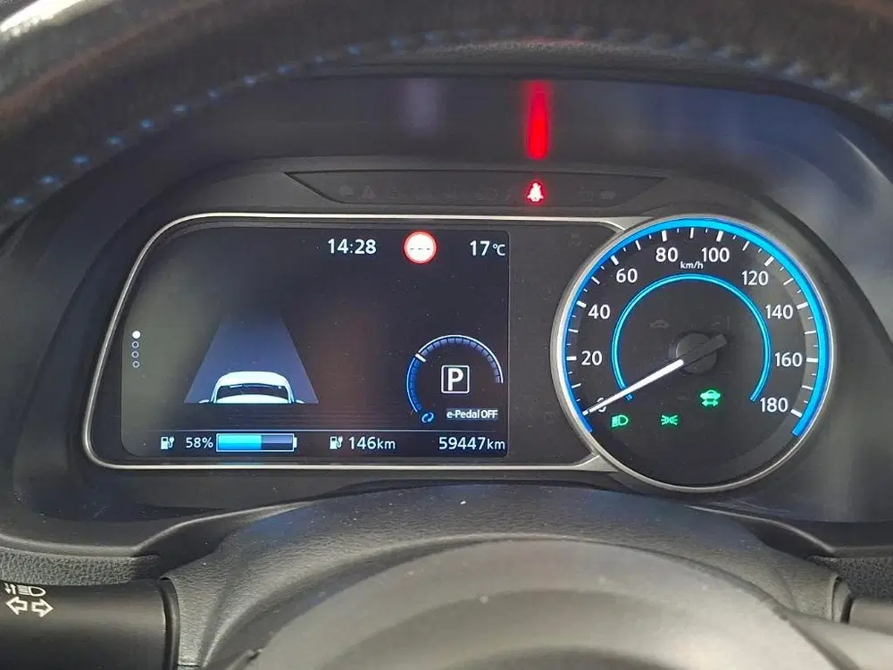 Nissan Leaf Tekna 40 kWh uit 2019, foto 14
