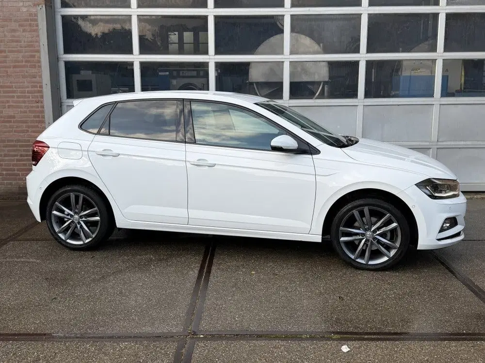 Volkswagen Polo 1.5 TSI Highline Automaat uit 2020, foto 15