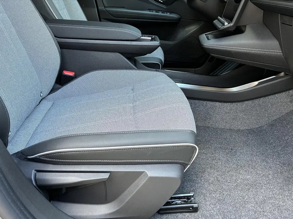 Mitsubishi Eclipse Cross Intense 87 kWh NIEUW UIT VOORRAAD L uit 2026, foto 13