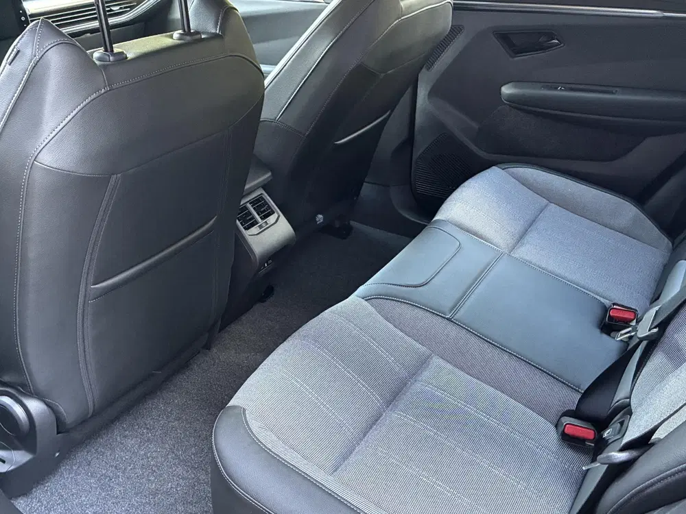 Mitsubishi Eclipse Cross Intense 87 kWh NIEUW UIT VOORRAAD L uit 2026, foto 14
