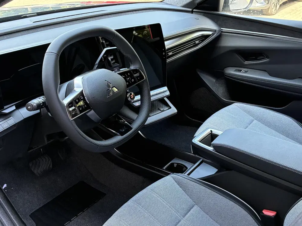 Mitsubishi Eclipse Cross Intense 87 kWh NIEUW UIT VOORRAAD L uit 2026, foto 9