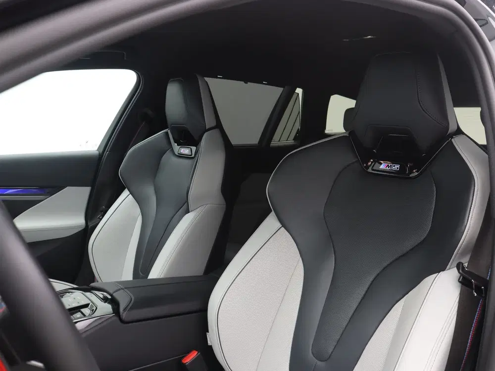 BMW M5 (bj 2026 uit 2026, foto 5