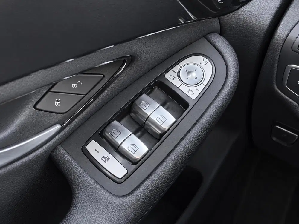 Mercedes-Benz GLC 200 uit 2019, foto 15