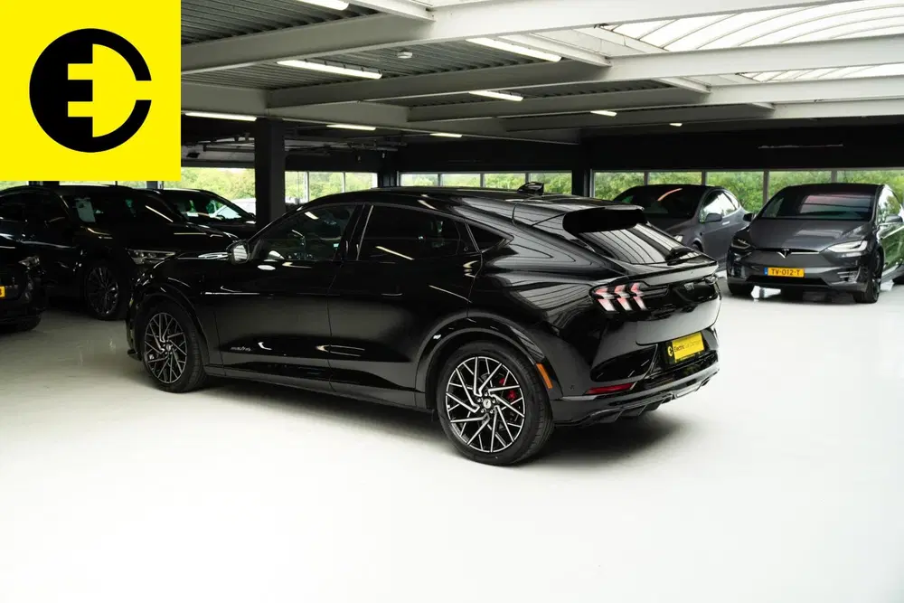 Ford Mustang Mach-E GT Extended AWD 98 kWh uit 2024, foto 8