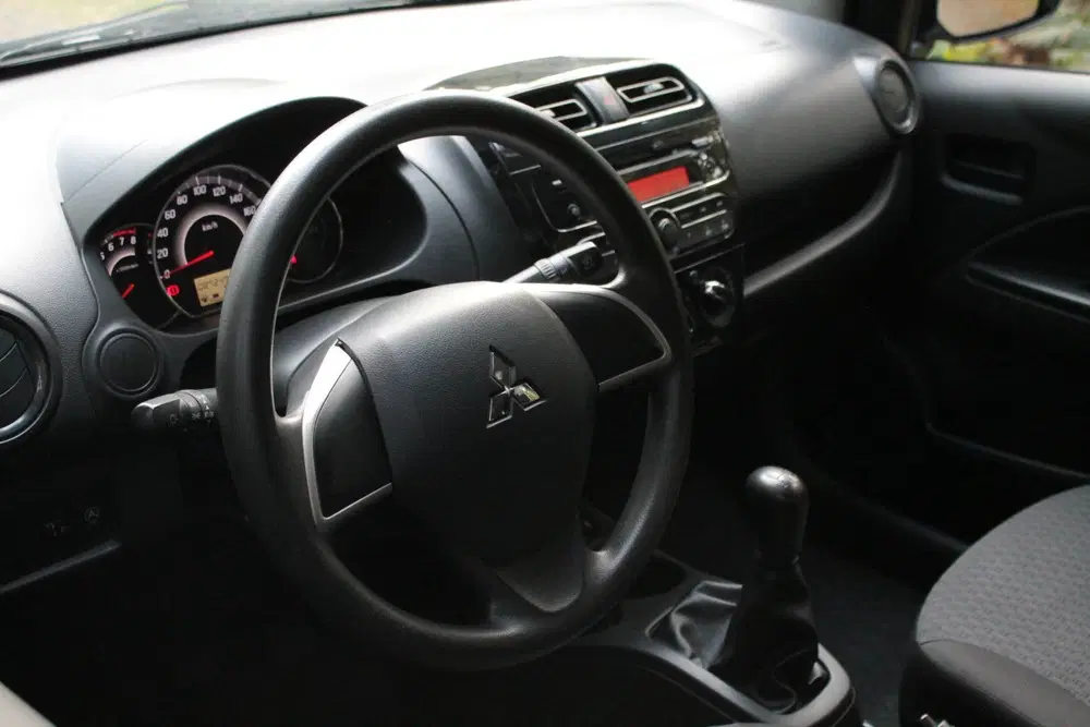 Mitsubishi Space Star 1.0 Cool+ uit 2019, foto 4