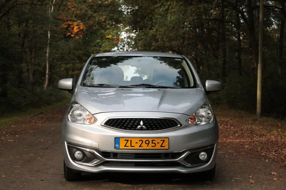 Mitsubishi Space Star 1.0 Cool+ uit 2019, foto 6