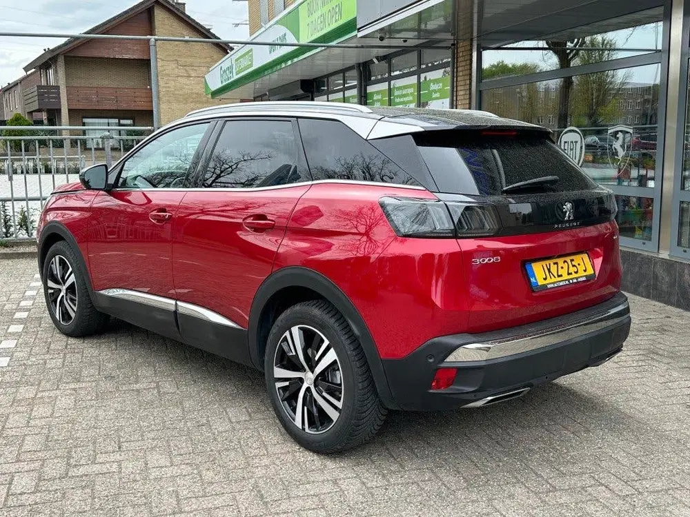 Peugeot 3008 1.2 PURETECH GT uit 2021, foto 8