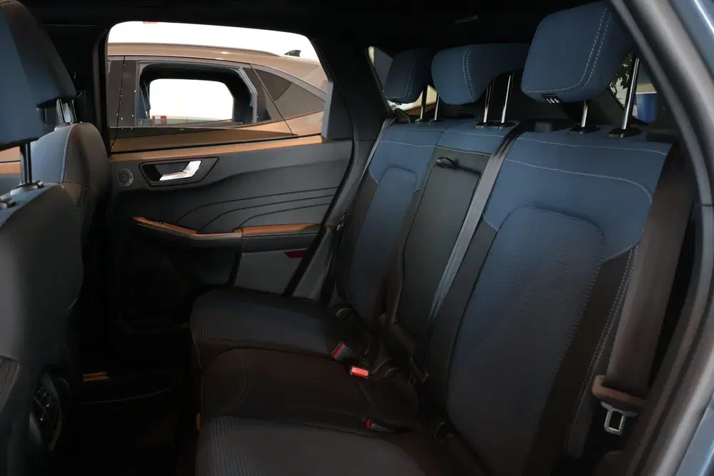 Ford Kuga 2.5 PHEV BlueCruise Edition uit 2026, foto 14