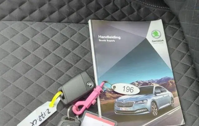 Skoda Superb 1.5 TSI 150PK Automaat Business Edition uit 2024, foto 8