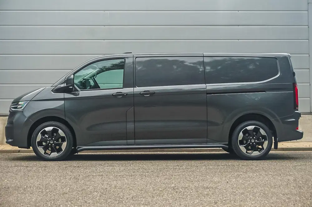 Volkswagen Transporter 2.5 eHybrid 233pk L2H1 30 Bulli uit 2026, foto 14