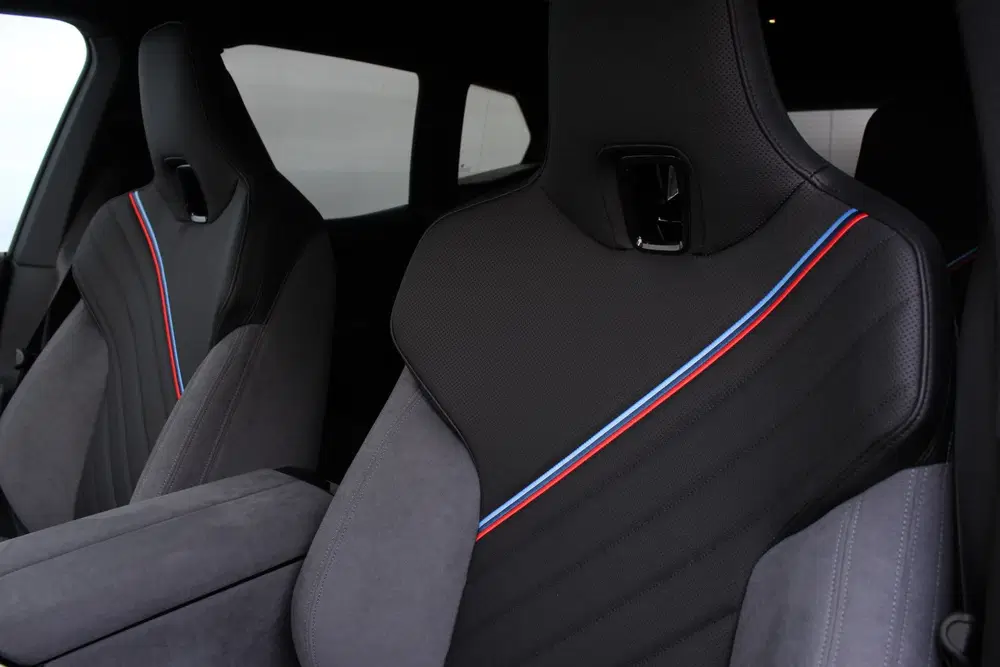 BMW iX xDrive60 uit 2026, foto 9