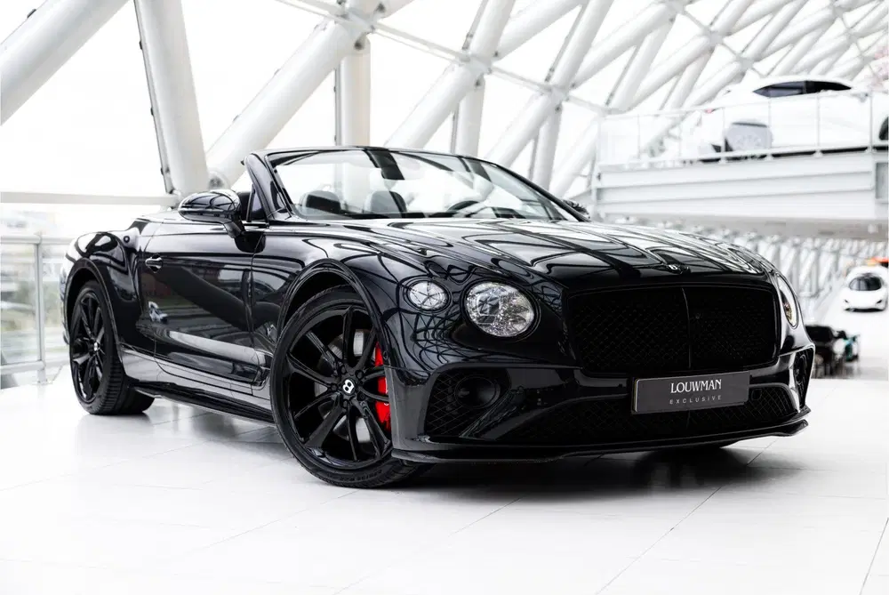 Bentley Continental GTC 4.0 V8 uit 2022