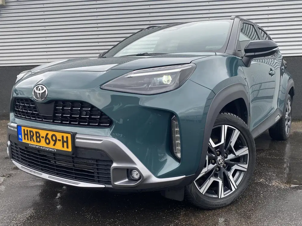 Toyota Yaris Cross 1.5 Hybrid 130 Executive PREMIUM PACK NL uit 2025, foto 2